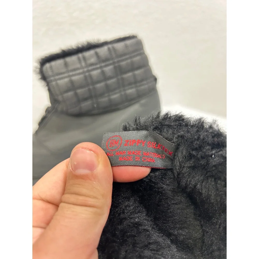 Totes Zippy Silkatex Winter Boots Womens 8 Black Faux Fur Trim Front Zip Quilted